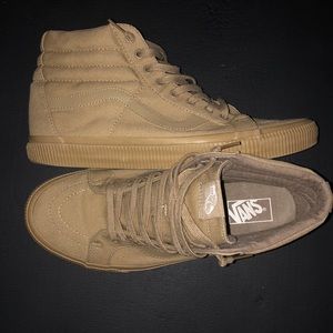 Vans Off The Wall Sk8 Hi Top Sneakers